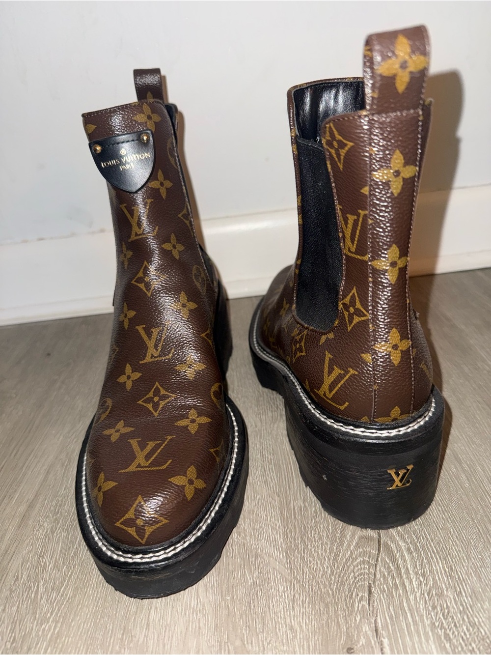 Louis Vuitton Patent Monogram Beaubourg Ankle Boots - Picture 6 of 12